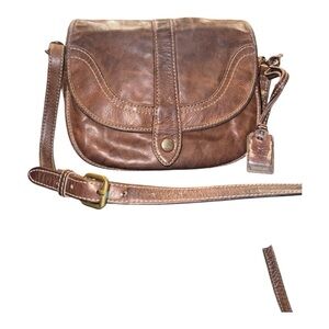 FRYE Women’s Campus Brown Leather Saddle Bag P7